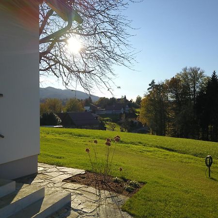 Traumhaftes Ferienhaus am Lateinberg - 8455 Eibiswald Südsteiermark Villa Exterior photo