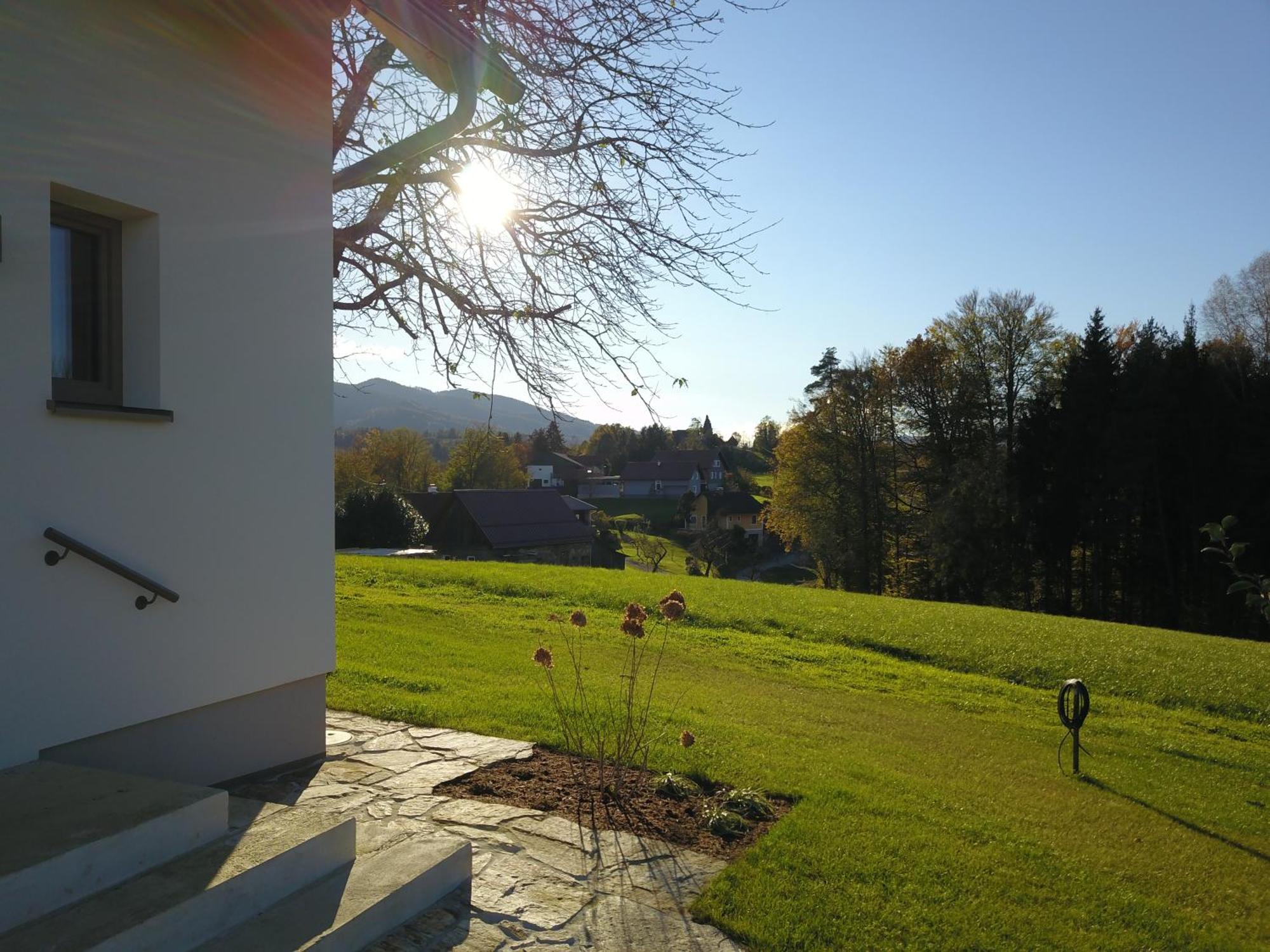 Traumhaftes Ferienhaus am Lateinberg - 8455 Eibiswald Südsteiermark Villa Exterior photo